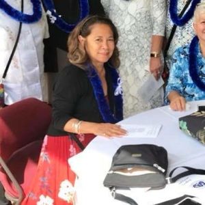 Meet your Posher, Linda